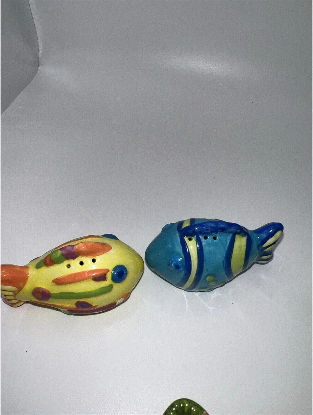 3 Sets Of Mini Salt And Pepper Shakers.